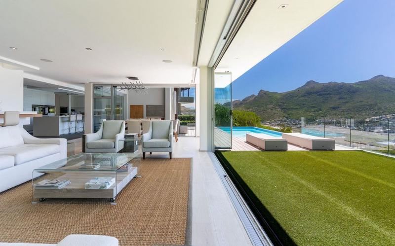5 Bedroom Property for Sale in Hout Bay Western Cape